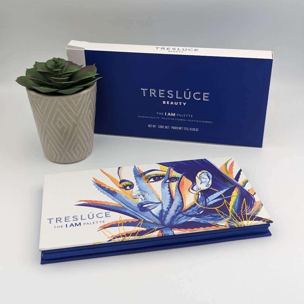 Tresluce Beauty The I Am Eyeshadow Palette